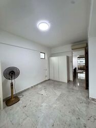 Blk 248 Pasir Ris Street 21 (Pasir Ris), HDB Executive #576485401